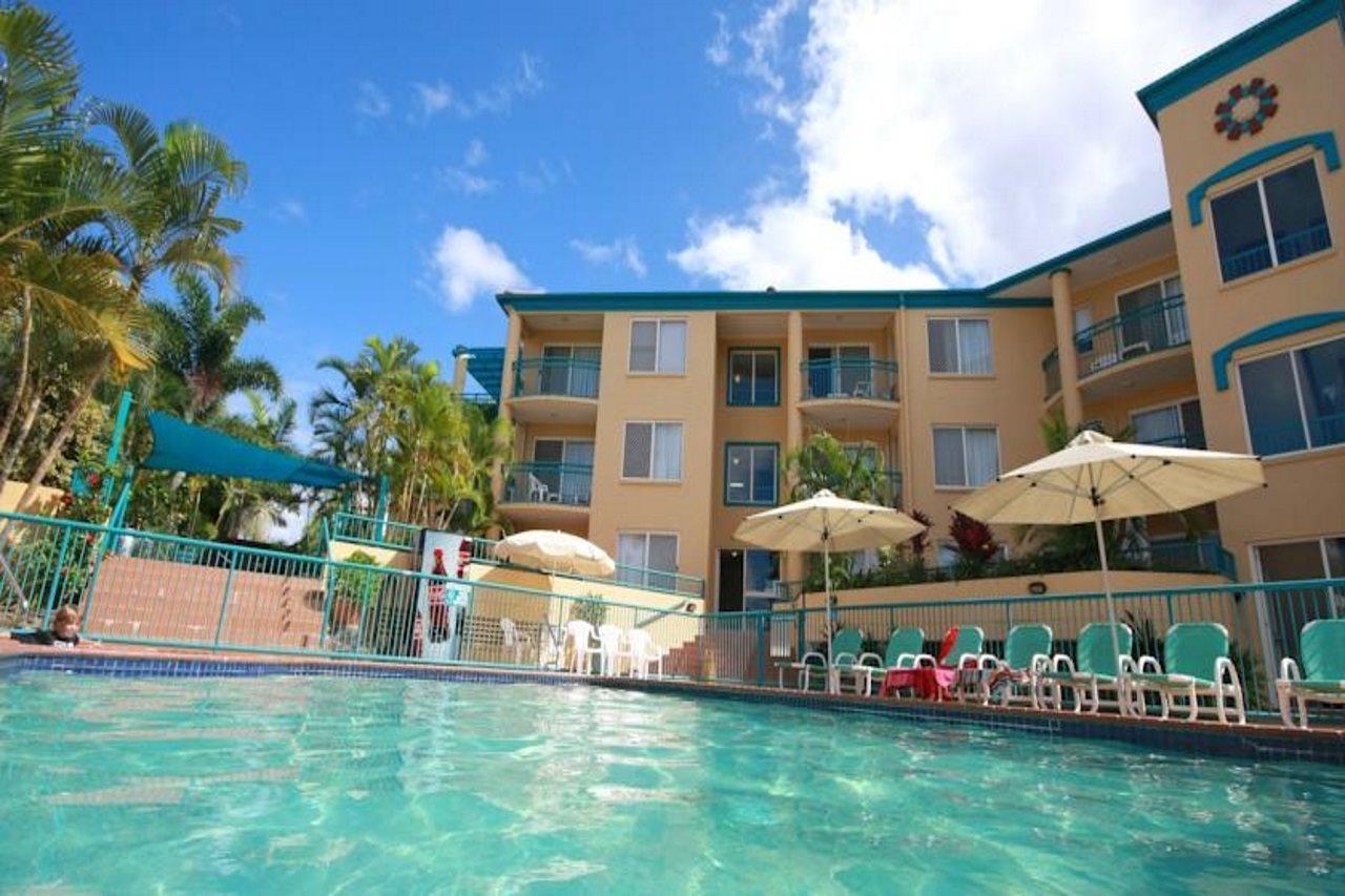 Paradise Isles Aparthotel